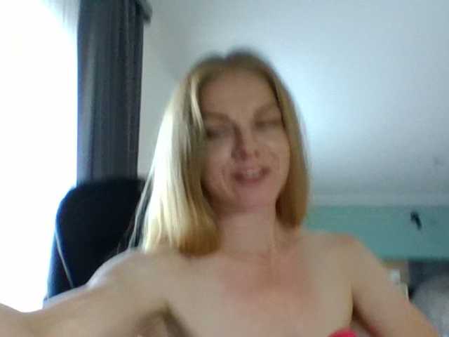 Tina45516 live webcam show
