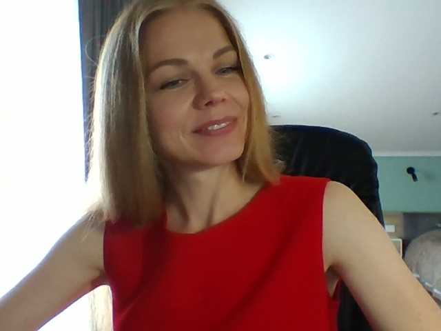 Tina45516 live cam on BongaCams