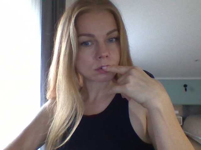BlondaTina