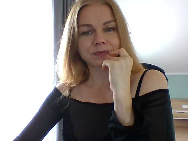 Tina45516 live cam on BongaCams