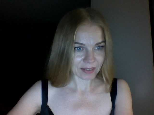Tina45516 live cam on UnifiedCams