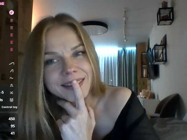 BlondaTina