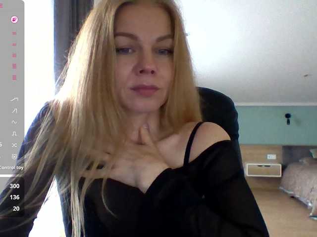 BlondaTina