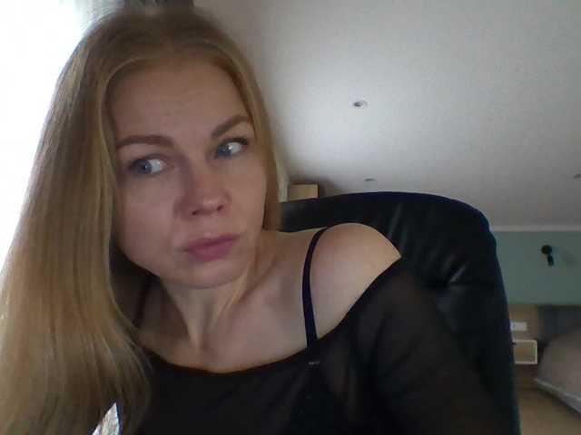 BlondaTina