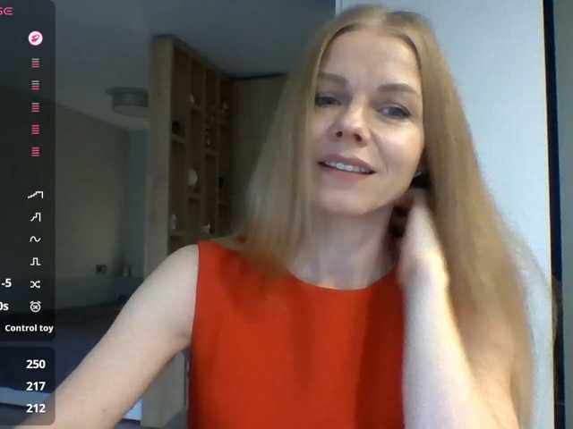 BlondaTina