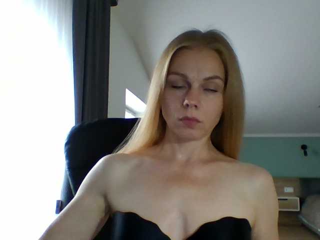 BlondaTina