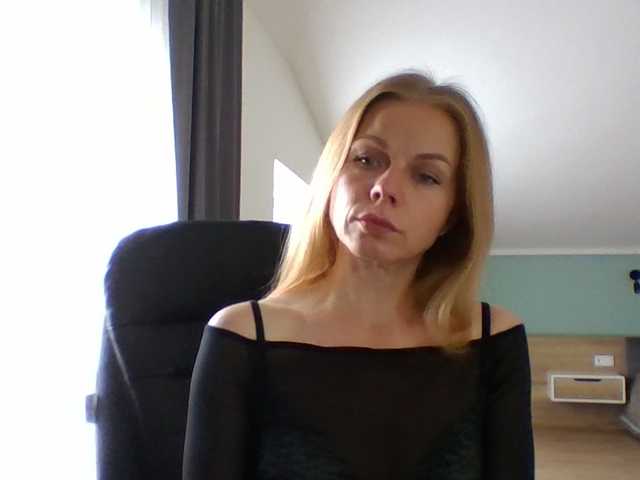 BlondaTina