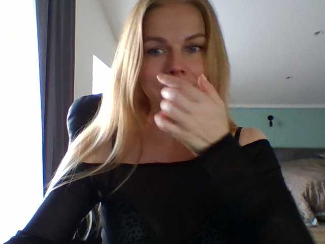 BlondaTina