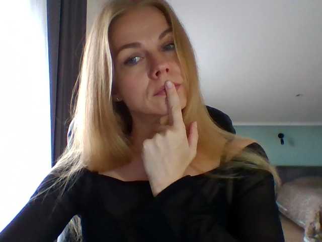 BlondaTina