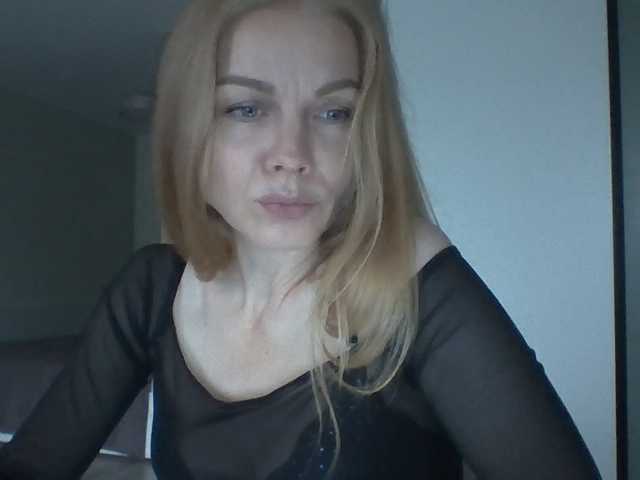 Tina45516 live cam on BongaCams