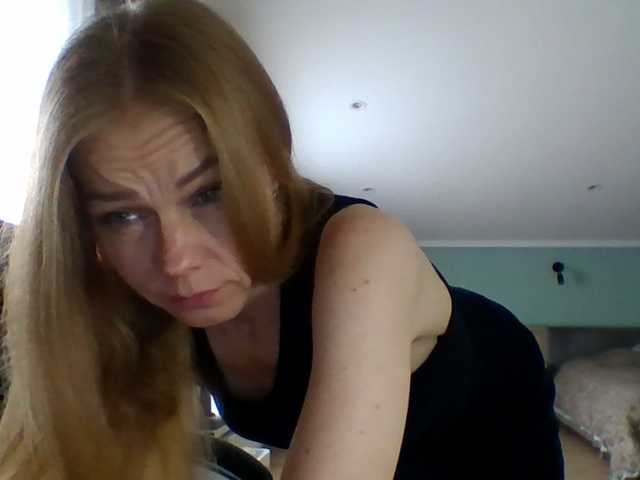 Tina45516 live cam on BongaCams