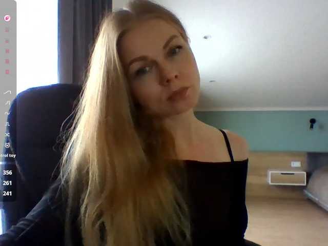 BlondaTina