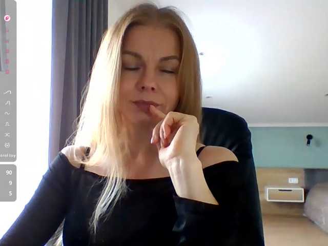 BlondaTina