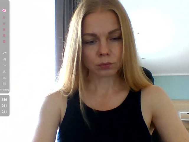 BlondaTina