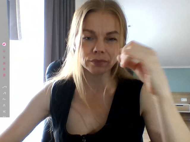 BlondaTina