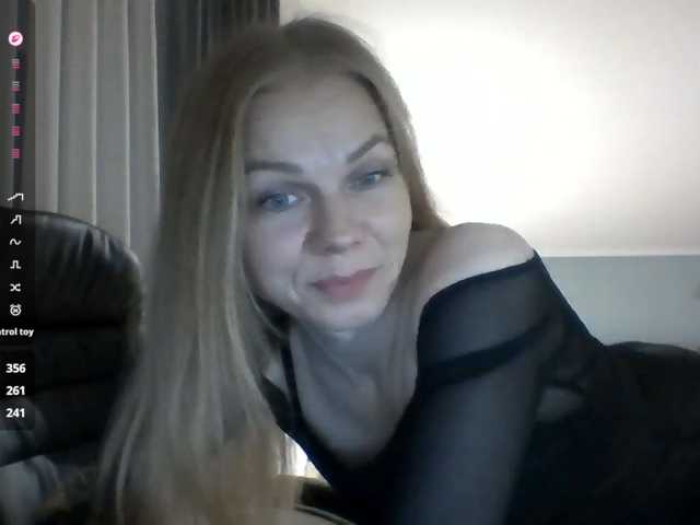 BlondaTina