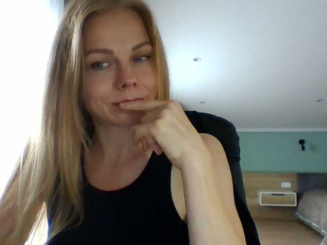 BlondaTina