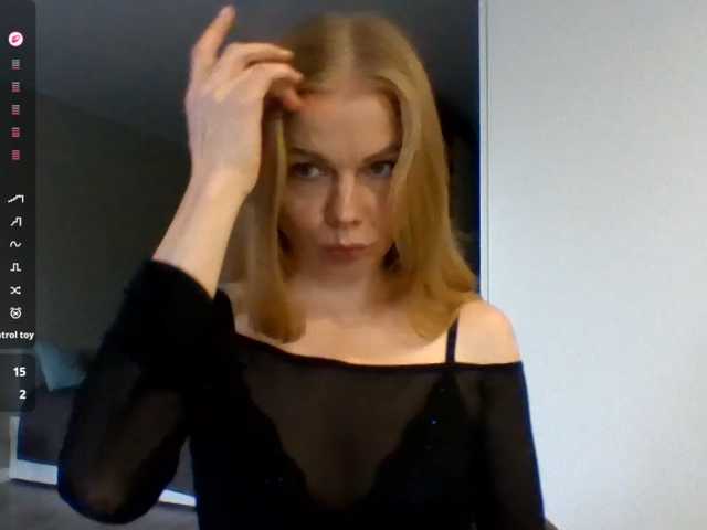 BlondaTina