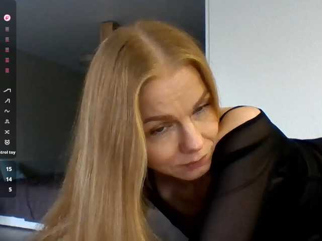 BlondaTina