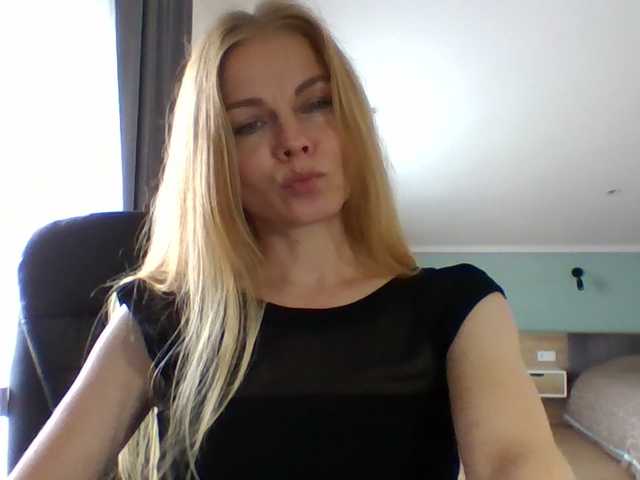 BlondaTina