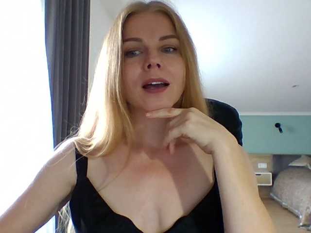 Tina45516 live webcam show