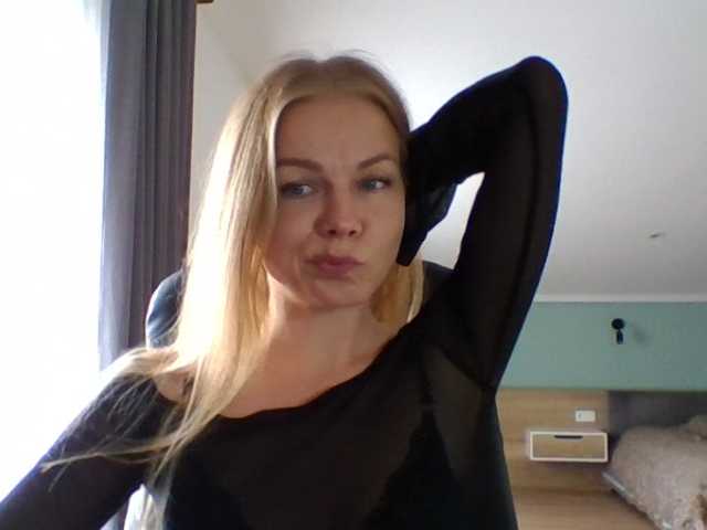 BlondaTina