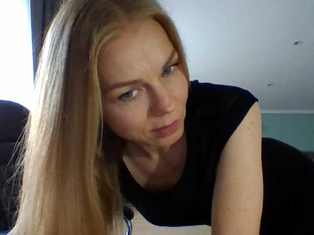 BlondaTina