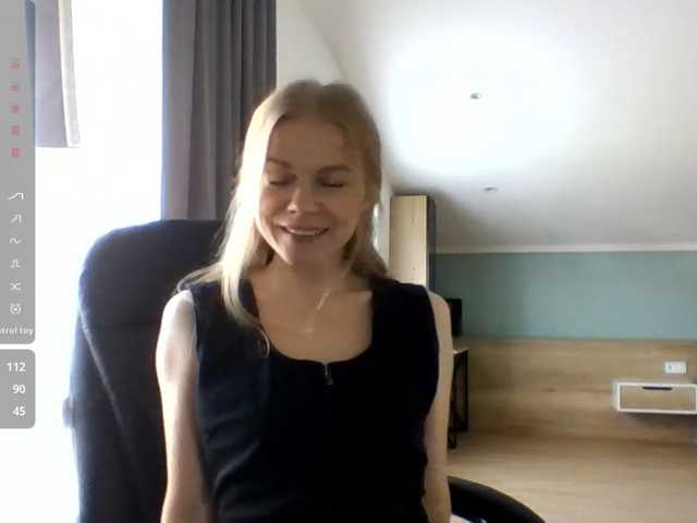 BlondaTina