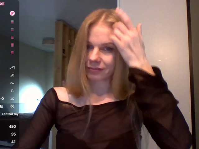 BlondaTina