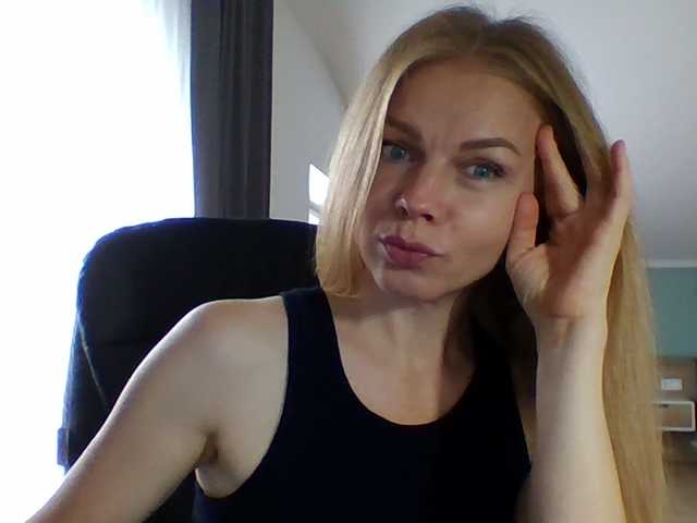 Tina (Tina45516)