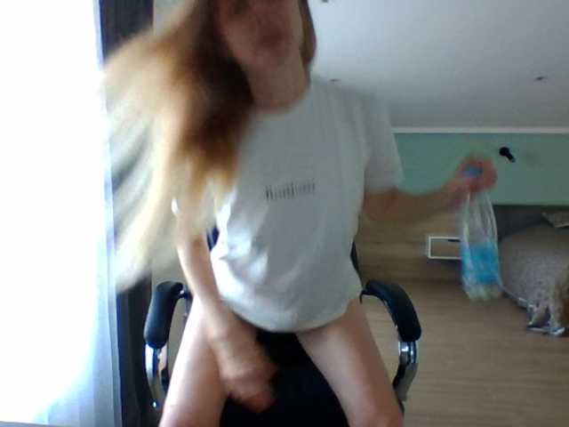 Tina45516 live cam on BongaCams