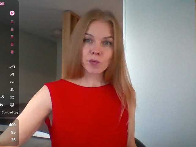 Tina45516 live cam on BongaCams