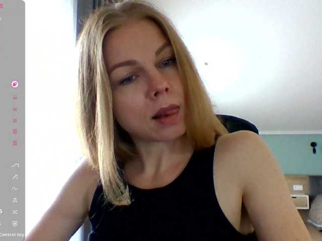 BlondaTina