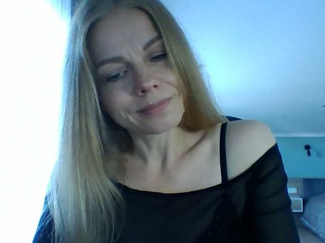 Tina45516 live cam on BongaCams