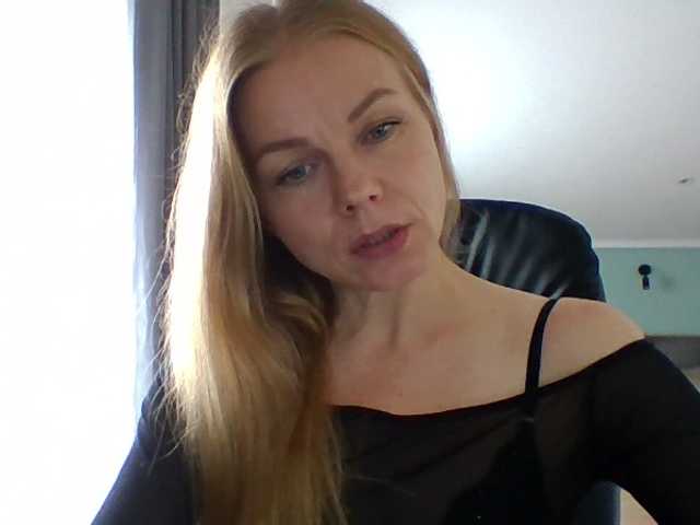 BlondaTina