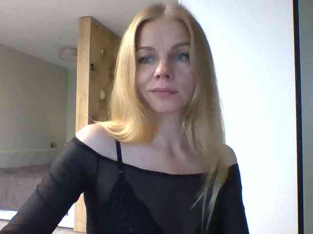 BlondaTina