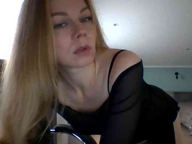 BlondaTina