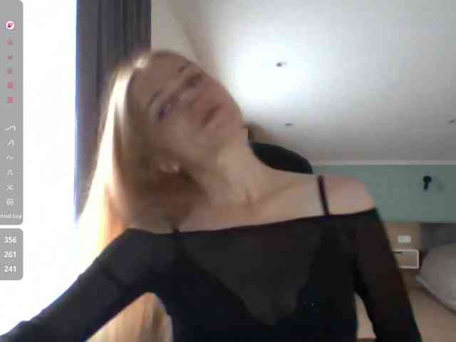 Modella: BlondaTina