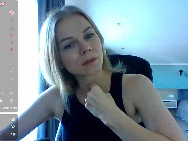 Tina45516 Tina45516