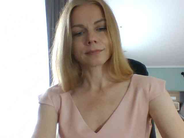 BlondaTina