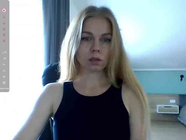 BlondaTina