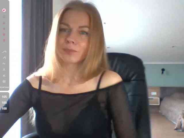 BlondaTina