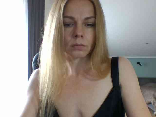 BlondaTina