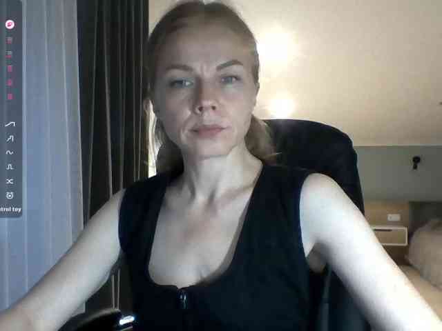 BlondaTina