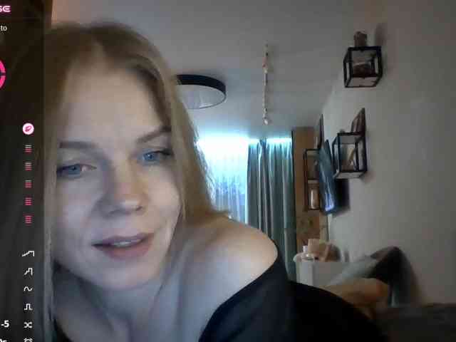 BlondaTina
