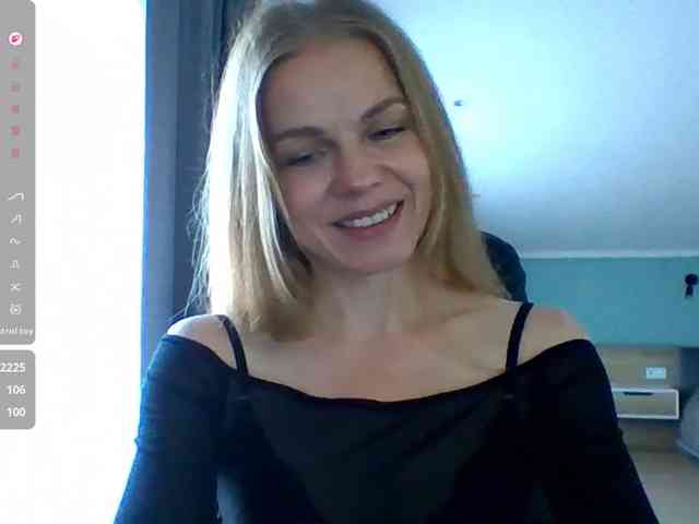 BlondaTina