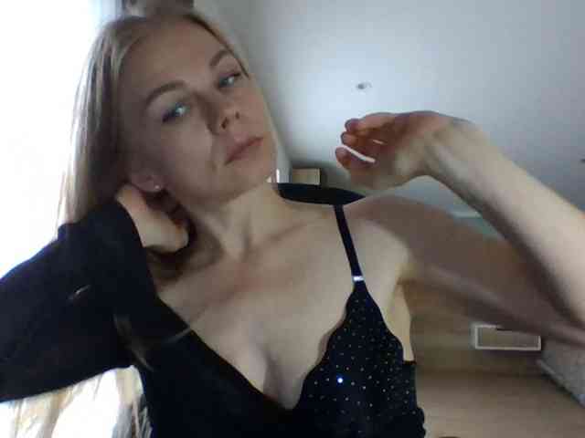 Tina45516 Tina45516
