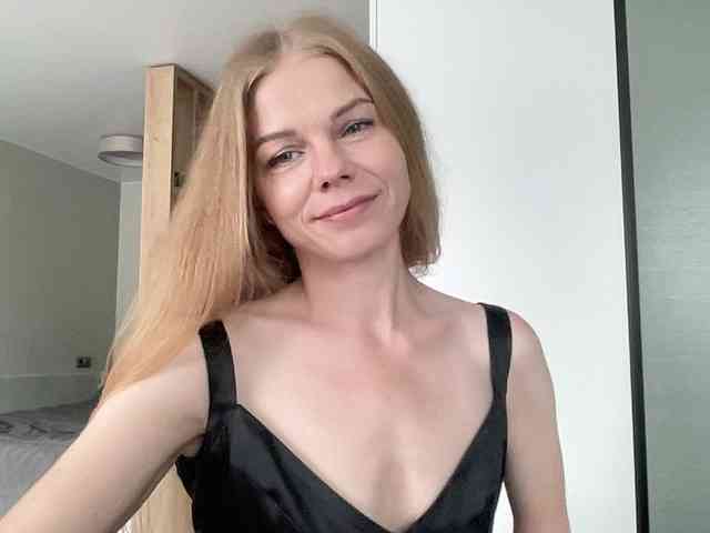 Tina45516 Sex Cam Show