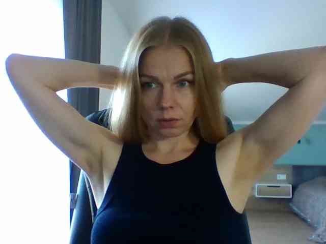 Tina45516 Tina45516