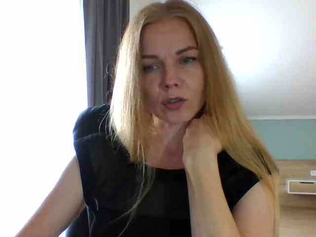 BlondaTina
